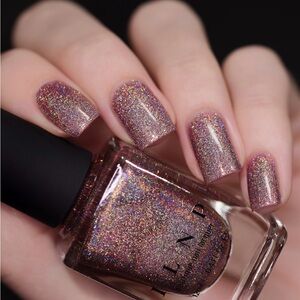 💅🏼 ILNP Holographic Nail Polish, Close Knit - Brand new!